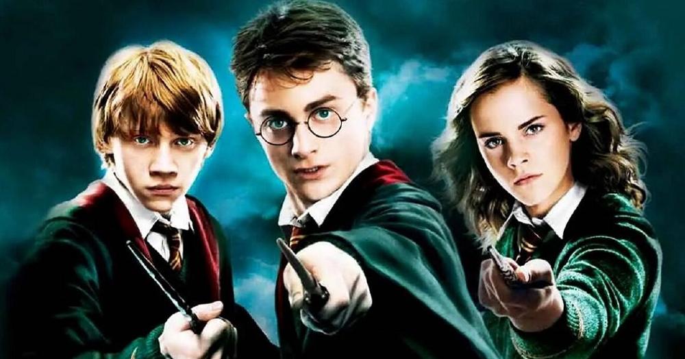 Supresión Espectador cómo utilizar Dónde ver toda la saga de Harry Potter al completo | Blog LlamaYa