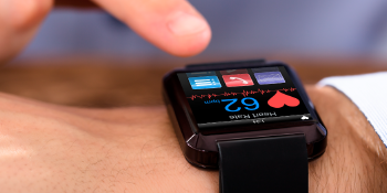 Smartband o smartwatch: ventajas y desventajas de estos wearables