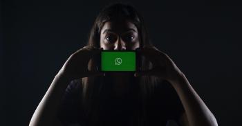 Cómo restaurar el historial de chats en WhatsApp